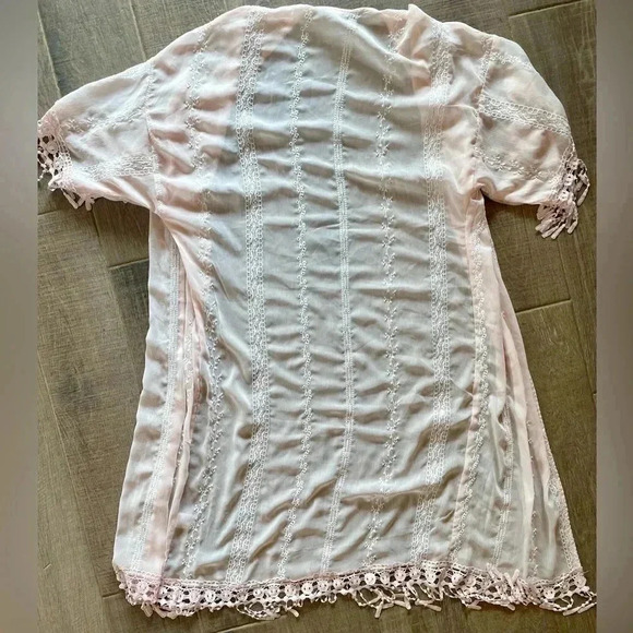 Light Pink Duster - Picture 6 of 6